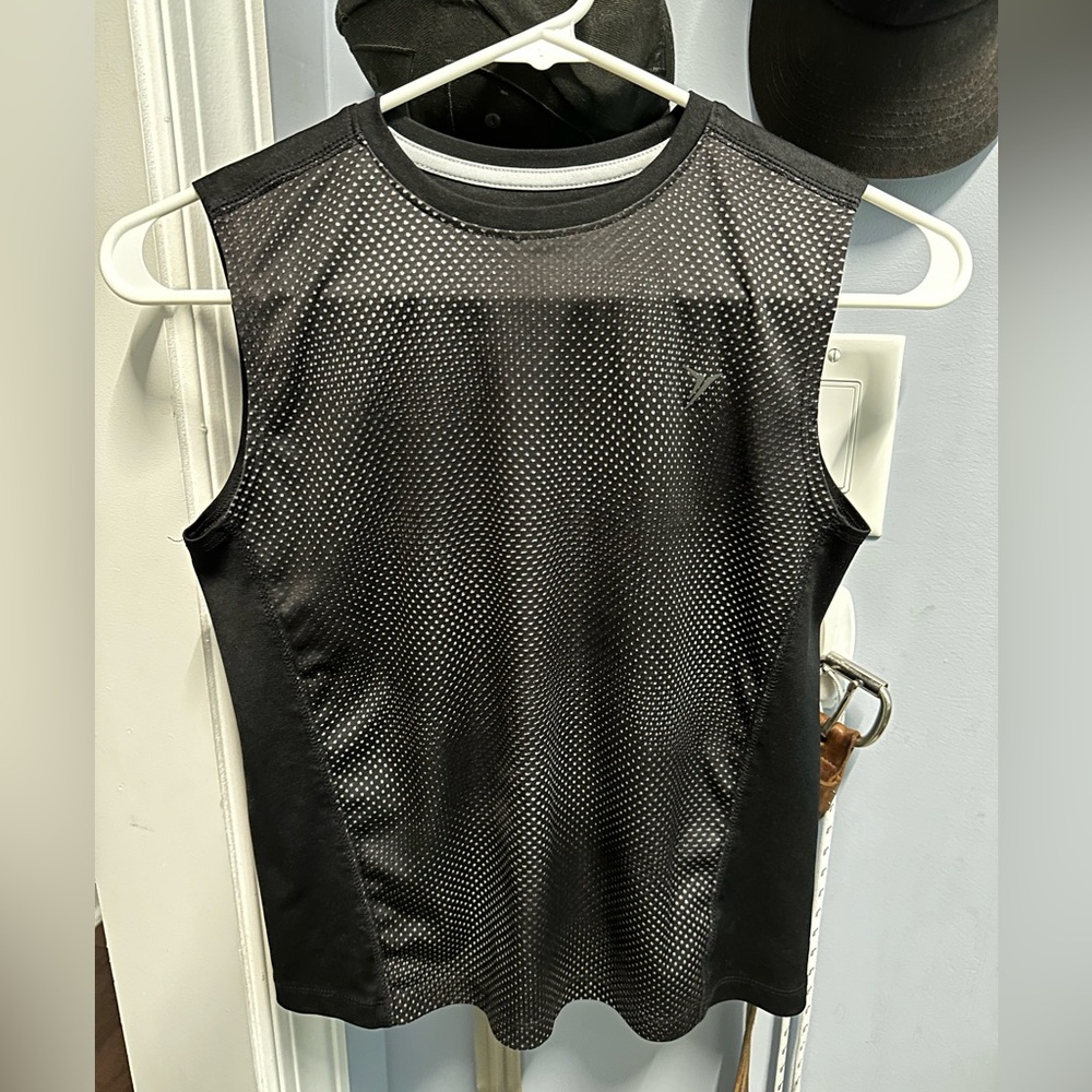 Boys tank top old navy great fit shirt